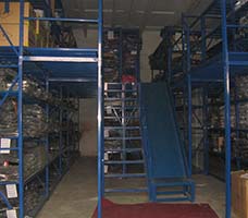 貨架廠(chǎng)家直銷(xiāo)