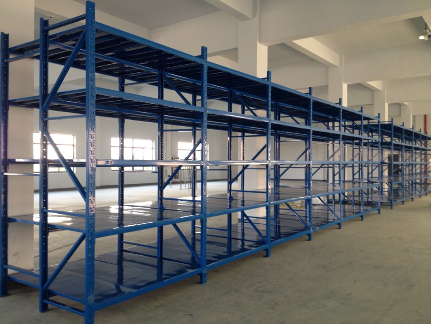 倉(cāng)庫(kù)貨架使用安全規(guī)范和檢查